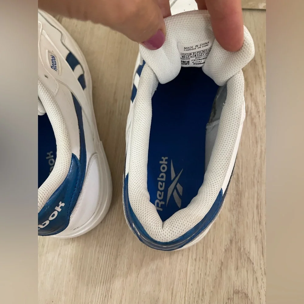 Reebok White and Blue Classic Sneakers - Picture 8 of 9